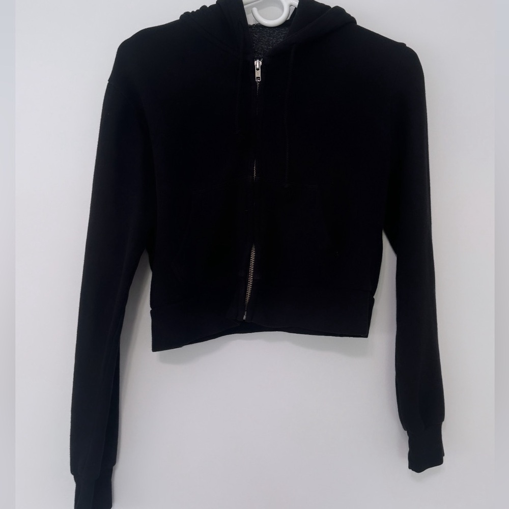 Brandy Melville, Black, cropped jacket/hoodie, one size